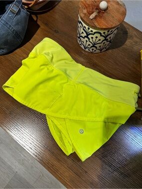 lululemon athletica speed up Run Shorts in Neon Yellow sz 4